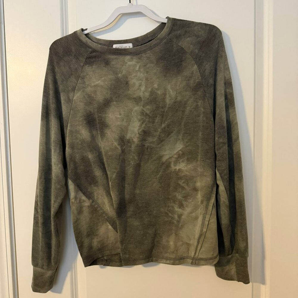 Lila Crew Neck Knit Top